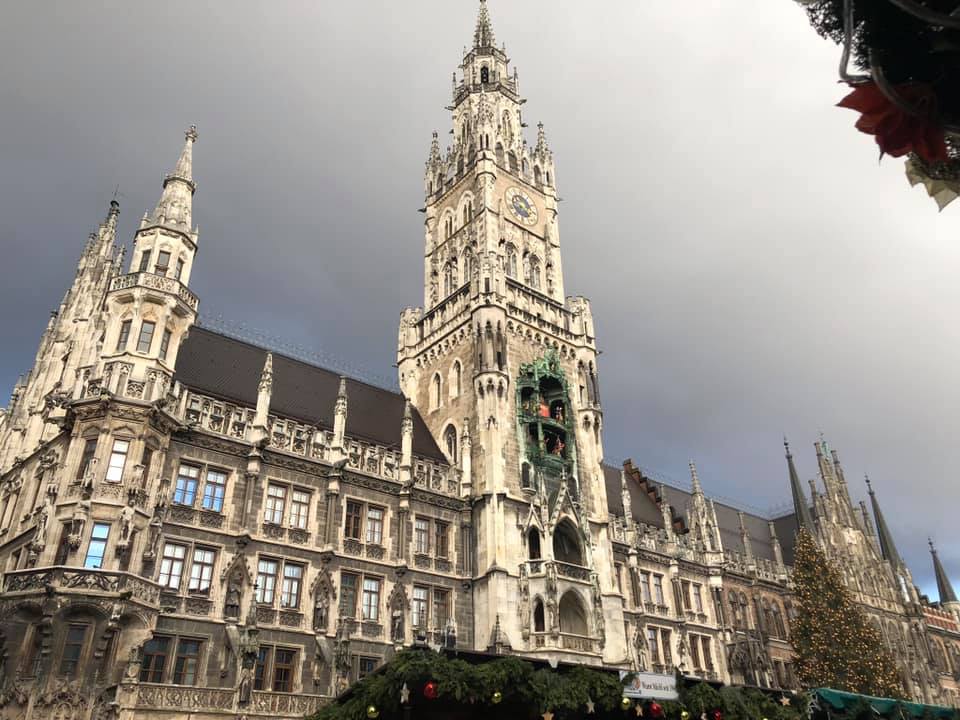 49343368_10213419360934500_4319900753679351808_n